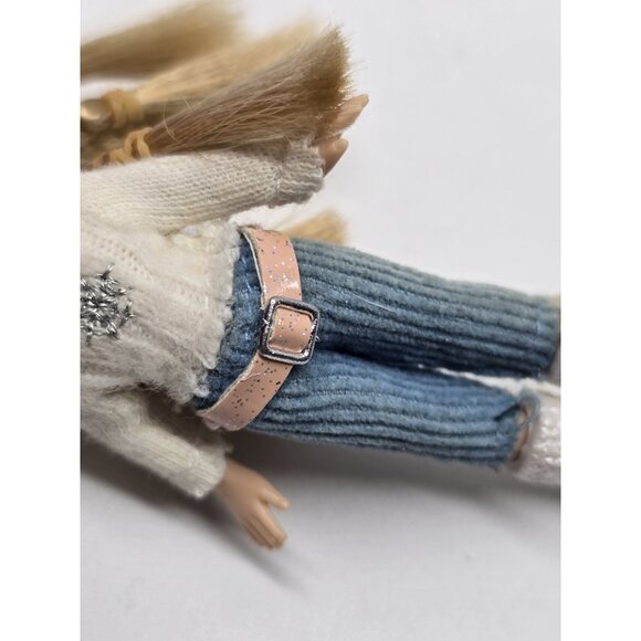 2004 Lil Bratz Sno Fun Ailani MGA Entertainment Different Outfit Mini Doll READ - Picture 7 of 14